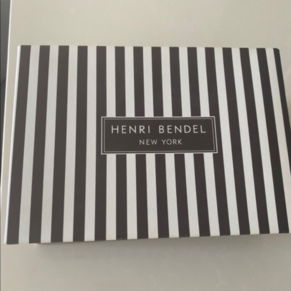 Henri Bendel Crossbody shoulder bag - Picture 6 of 9